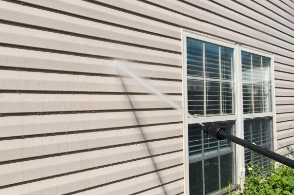 Cost of Home Exterior Cleaning in North Charleston
