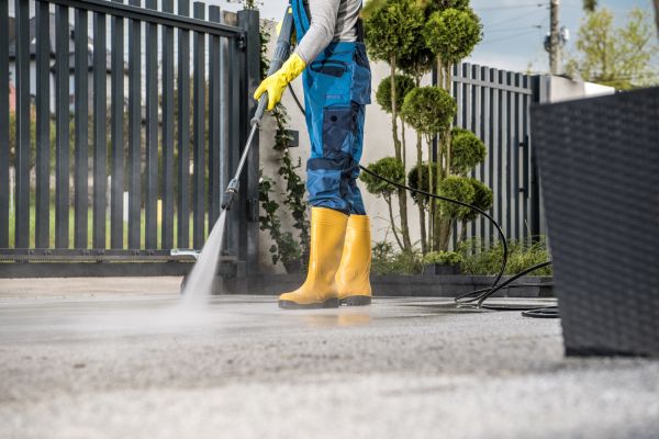 Driveway Power Washing in North Charleston
