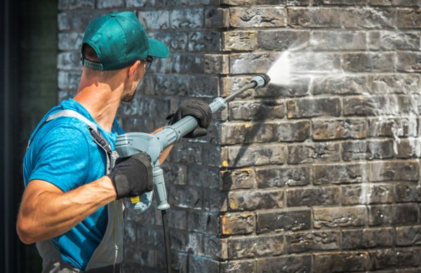 Cost of Brick Wall Cleaning in North Charleston
