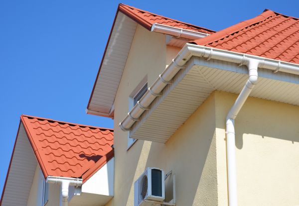 Cost of Soffit Cleaning in North Charleston