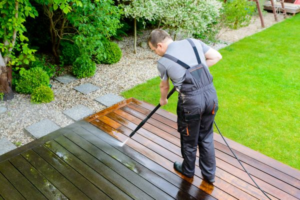 Cost of Deck And Patio Cleaning in North Charleston