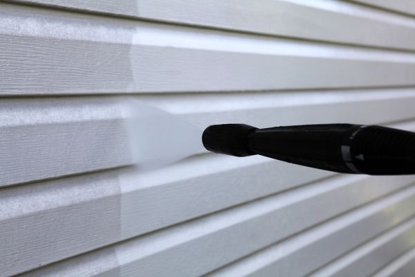 Cost of Condo Siding Power Washing in North Charleston