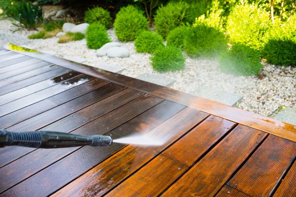 Cost of Deck Cleaning in North Charleston